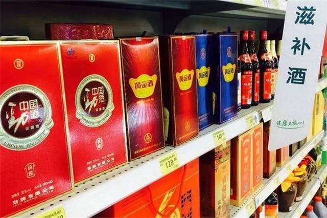 今年年貨節(jié)期間，洋酒銷(xiāo)量同比去年上漲89%，啤酒上漲73%