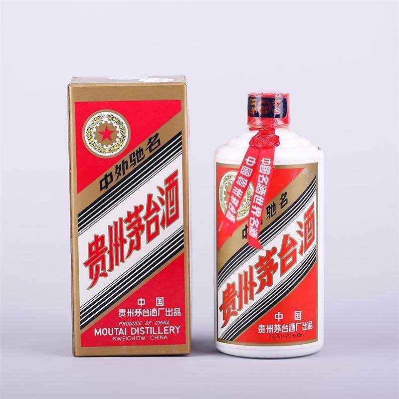 為什么飛天茅臺比五星茅臺多兩個小酒杯？有什么作用？