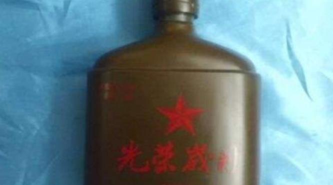 38度宋河光榮歲月酒500ml白酒價(jià)格多少？是日?？诩Z酒么？