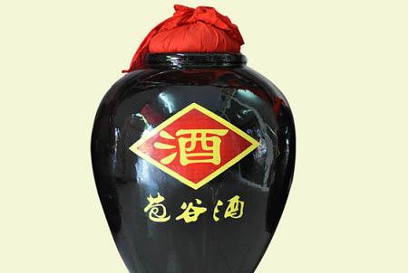 喝玉米酒有什么好處？玉米酒和高粱酒有什么區(qū)別？