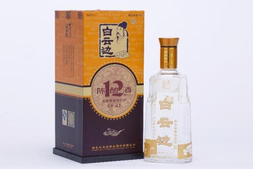 白云邊酒有哪些系列？白云邊酒的工藝特點(diǎn)是什么？