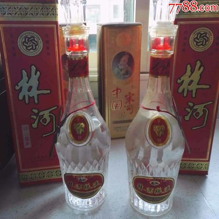 林河珍藏2001價格52度(林河珍藏2001多少錢)