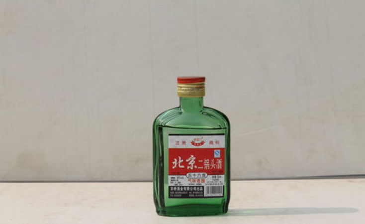 低價小瓶白酒批發(fā)(小瓶酒批發(fā)價格和圖片)