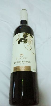 女生喝什么葡萄酒好(女性喝什么葡萄酒好)