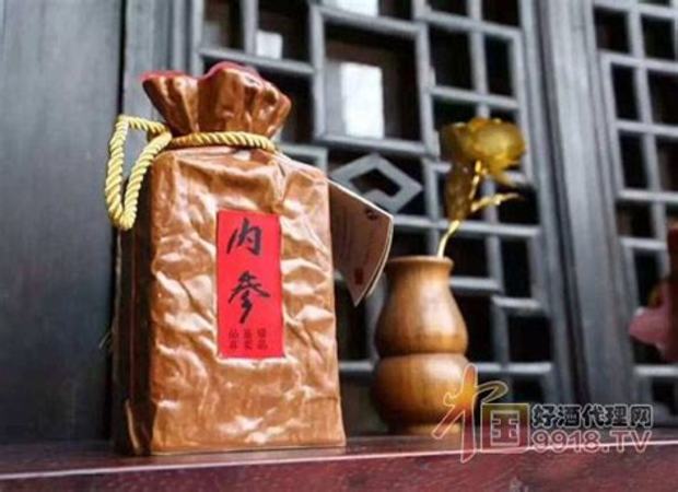 酒鬼酒是什么香型,細(xì)品酒鬼酒馥郁香型