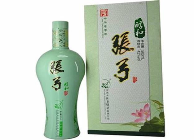 青花珍藏價(jià)格多少錢,大明成化年制青花山水薄胎碗