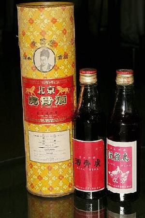 虎骨酒哪里買,怪坡虎園兜售虎骨酒