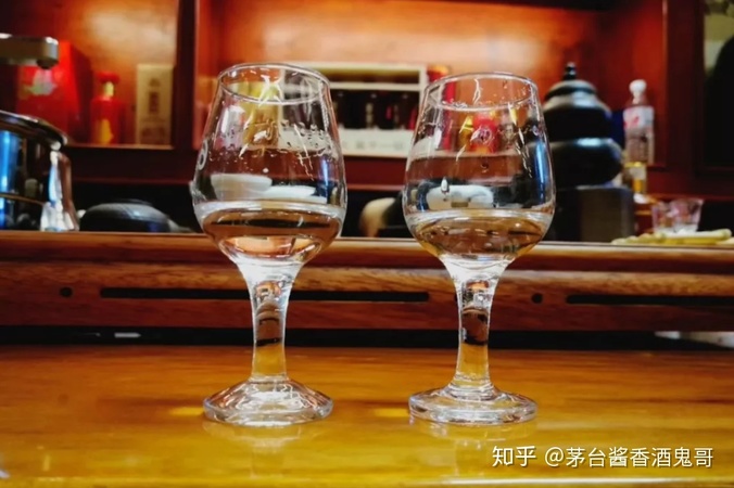 老掌柜白酒是什么香型(老白干什么香型白酒)